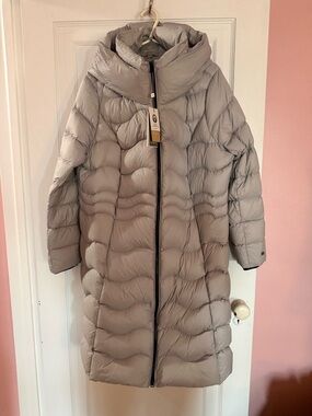 Soia & Kyo Lita-V Light Gray Long Down Puffer Coat with Hood